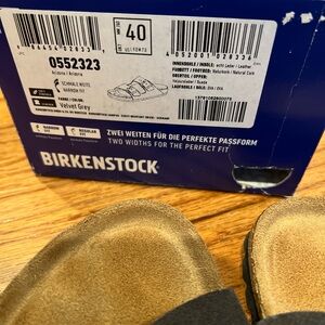 Birkenstock Arizona sandals worn 2X Sz 40
